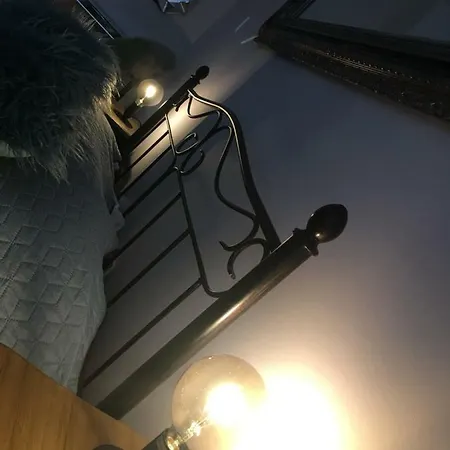 Maja Apartamento *